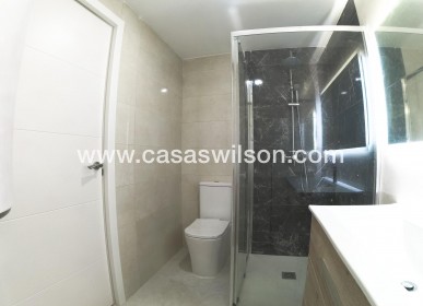 Sale - Apartment - Torrevieja - Playa de los Naufragos