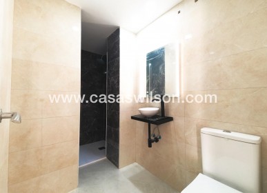 Sale - Apartment - Torrevieja - Playa de los Naufragos