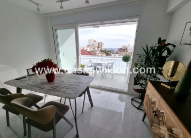 Sale - Apartment - Torrevieja - Centro