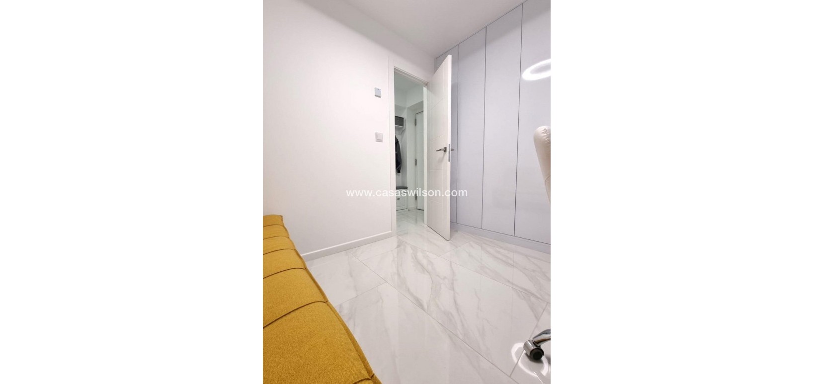 Sale - Apartment - Torrevieja - Centro