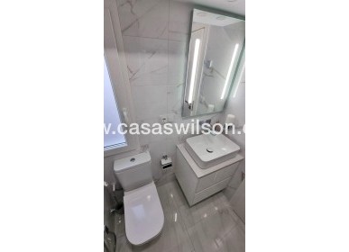 Sale - Apartment - Torrevieja - Centro