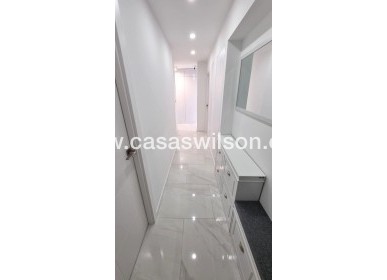 Sale - Apartment - Torrevieja - Centro