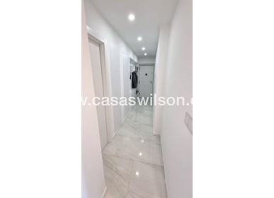 Sale - Apartment - Torrevieja - Centro