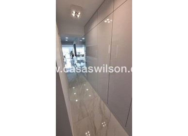 Sale - Apartment - Torrevieja - Centro