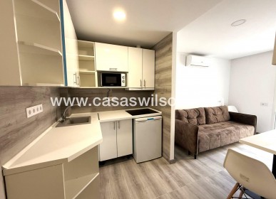 Sale - Apartment - Torrevieja - Centro