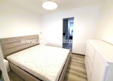 Sale - Apartment - Torrevieja - Centro