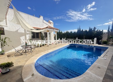 Sale - Villa - Villamartin - Villamartín