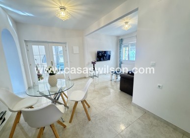 Sale - Villa - Villamartin - Villamartín