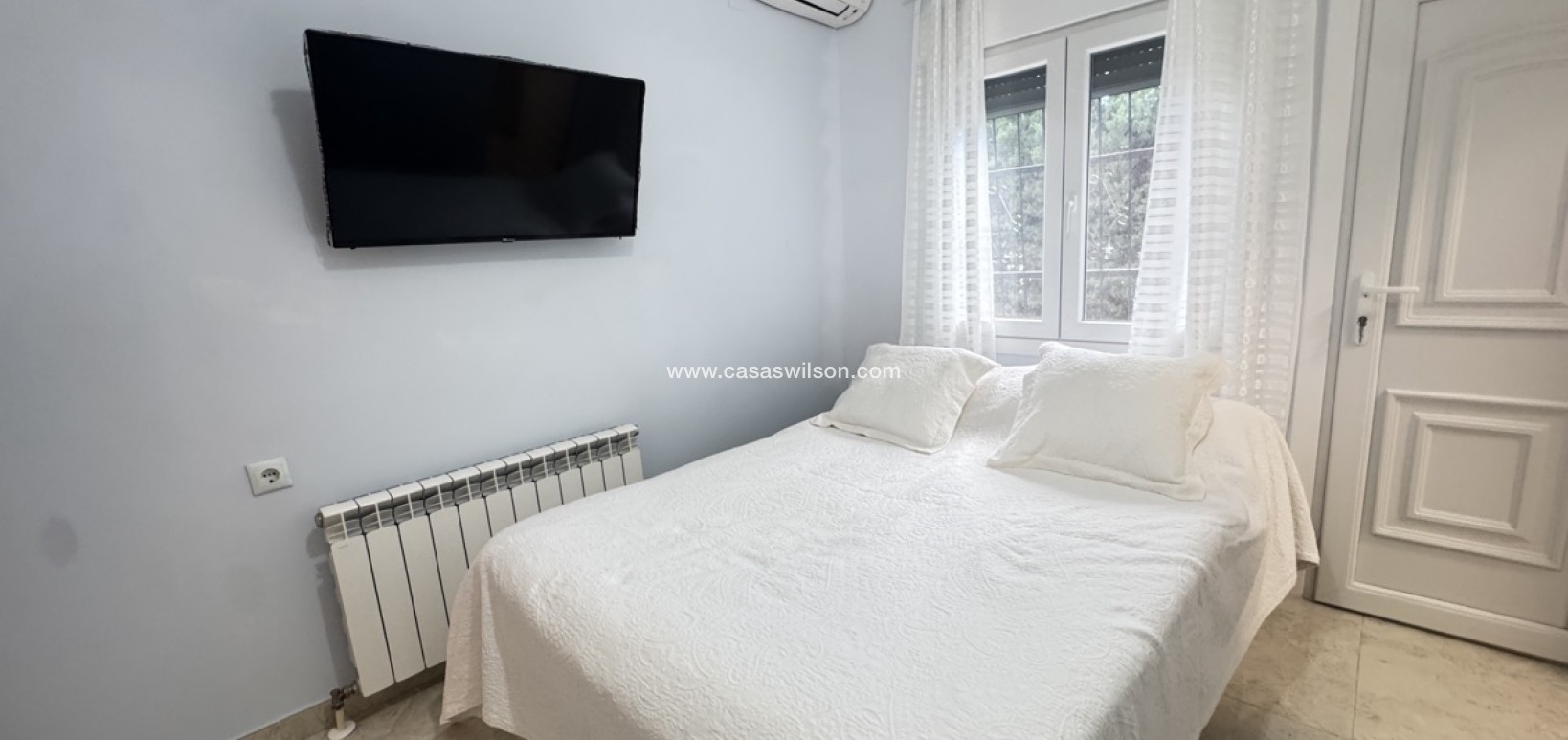 Sale - Villa - Villamartin - Villamartín