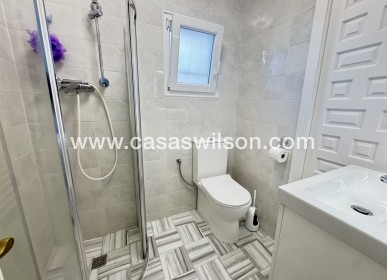 Sale - Villa - Villamartin - Villamartín