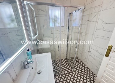 Sale - Villa - Villamartin - Villamartín