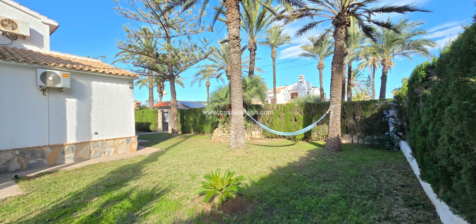 Sale - Villa - Orihuela Costa - Cabo Roig