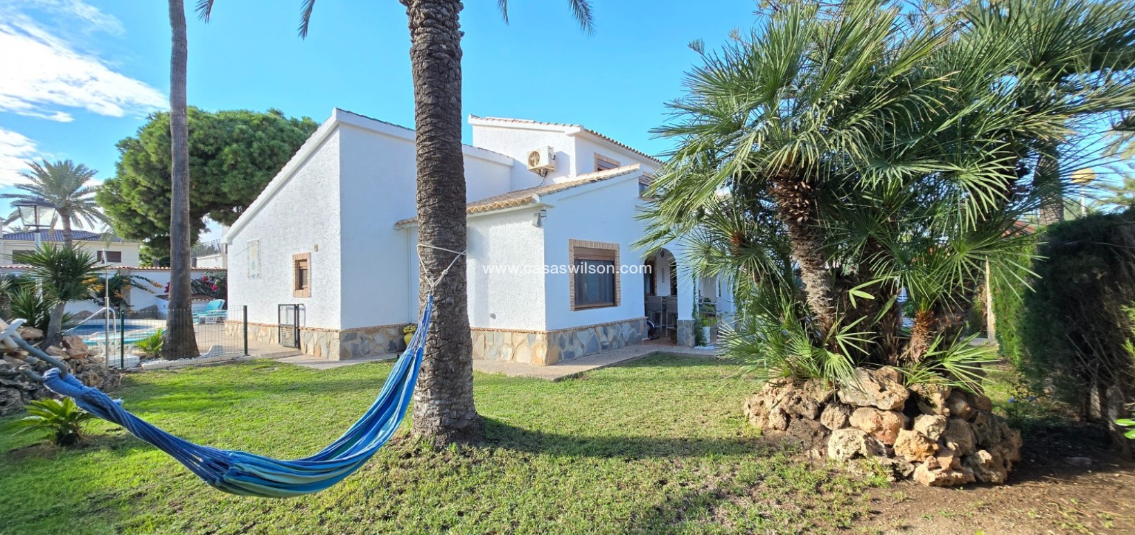 Sale - Villa - Orihuela Costa - Cabo Roig