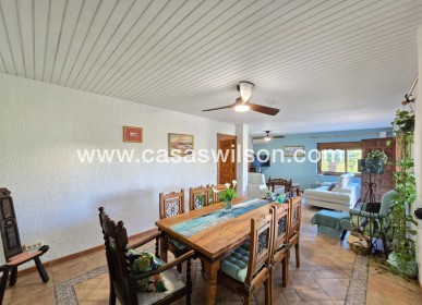 Sale - Villa - Orihuela Costa - Cabo Roig