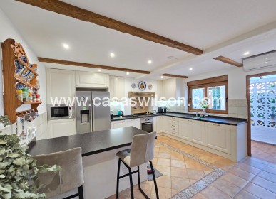 Sale - Villa - Orihuela Costa - Cabo Roig