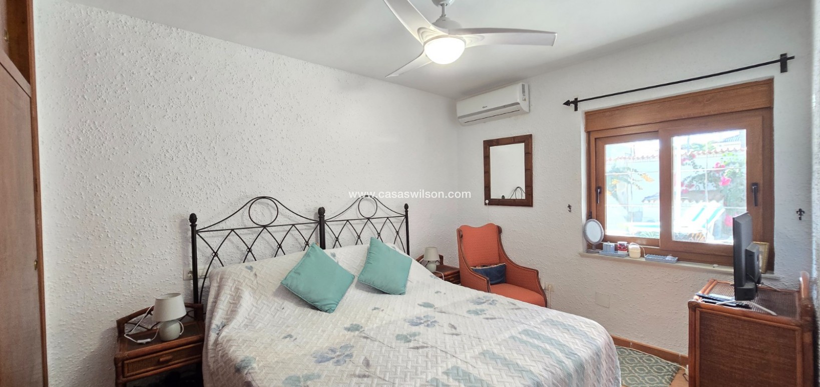 Sale - Villa - Orihuela Costa - Cabo Roig