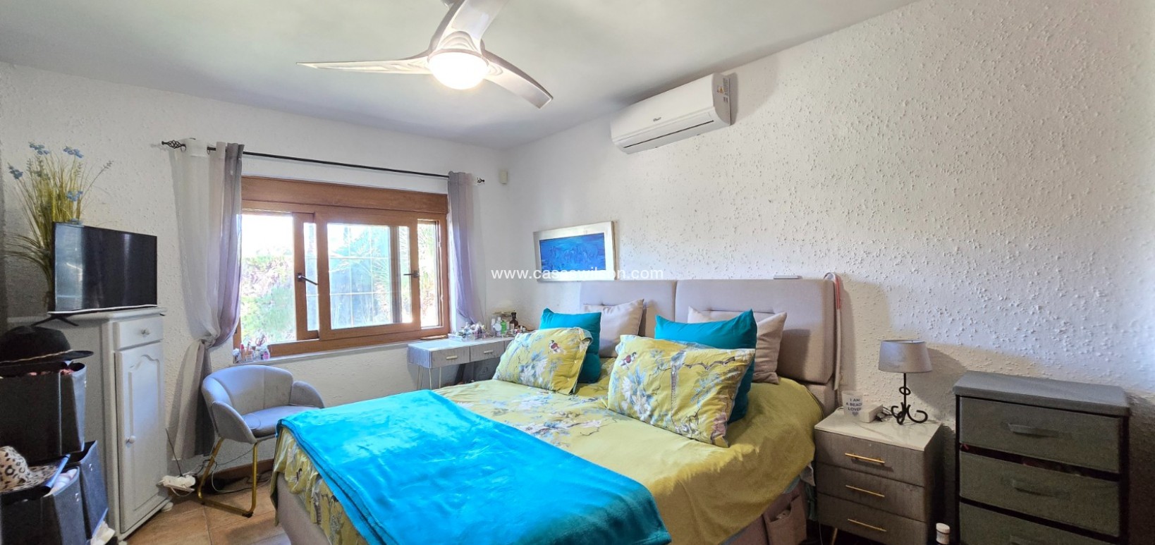 Sale - Villa - Orihuela Costa - Cabo Roig