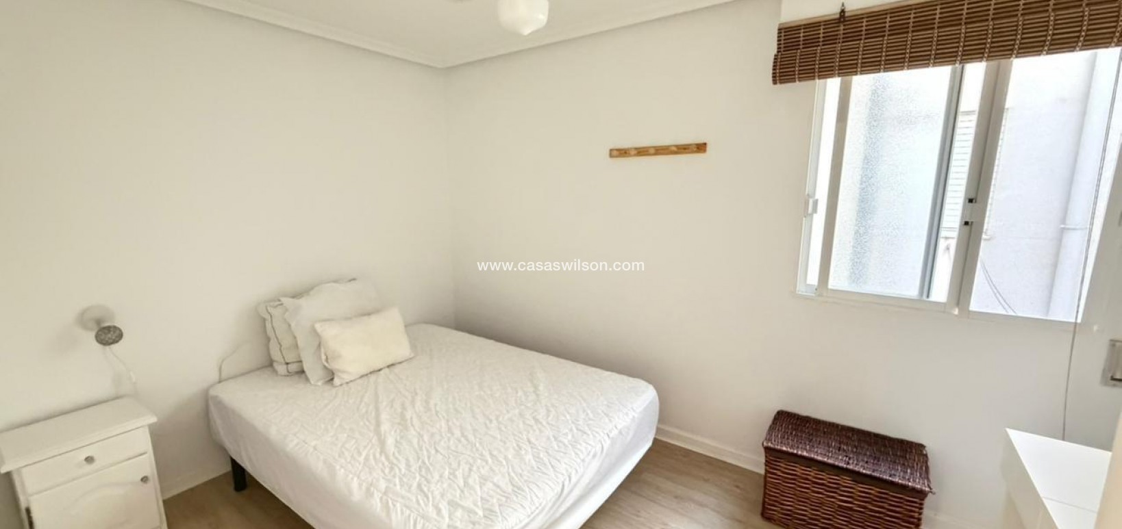 Sale - Apartment - Torrevieja - Playa del Cura