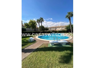 Sale - Bungalow - Torrevieja - Aguas Nuevas