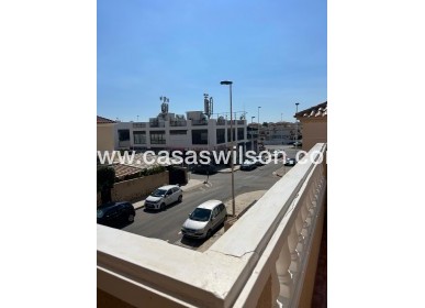 Sale - Bungalow - Torrevieja - Aguas Nuevas