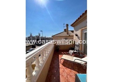 Sale - Bungalow - Torrevieja - Aguas Nuevas