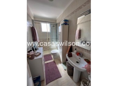 Sale - Bungalow - Torrevieja - Aguas Nuevas