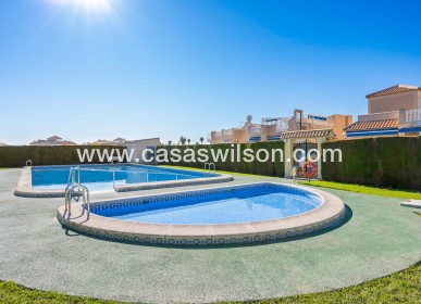Sale - Townhouse - Torrevieja - La Siesta