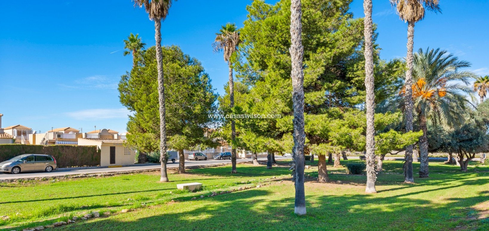 Sale - Townhouse - Torrevieja - La Siesta