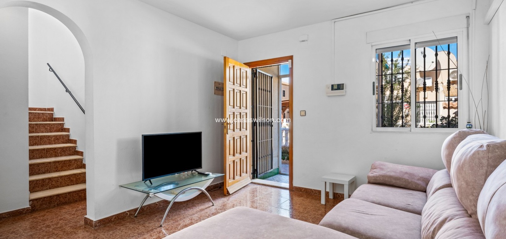 Sale - Townhouse - Torrevieja - La Siesta