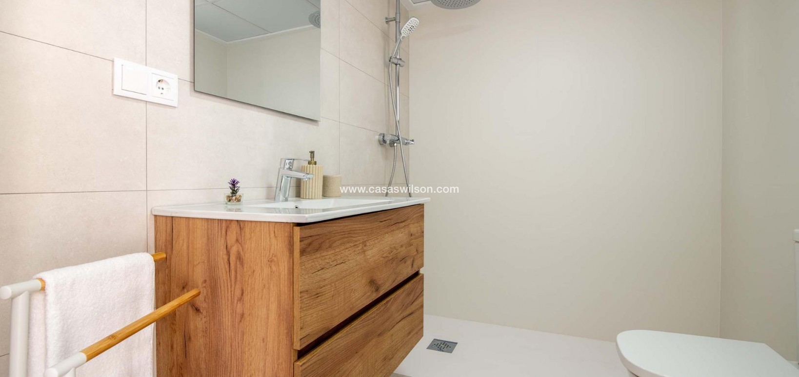 New Build - Townhouse - Cox - San Fernando