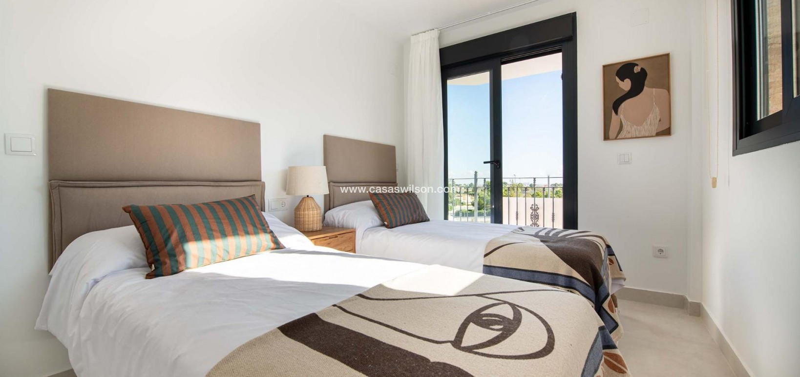 New Build - Bungalow - Cox - San Fernando