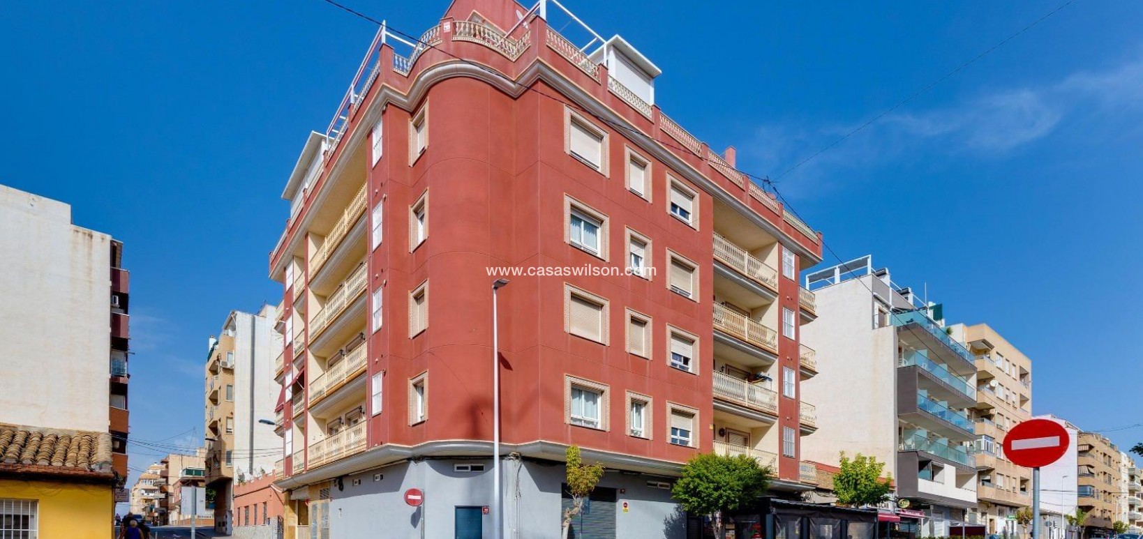 Sale - Appartement - Torrevieja - Centro