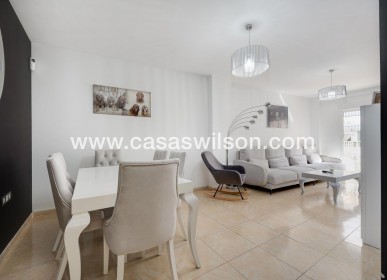 Sale - Appartement - Torrevieja - Centro