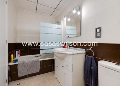 Sale - Appartement - Torrevieja - Centro