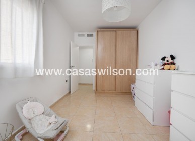 Sale - Appartement - Torrevieja - Centro