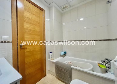 Venta - Apartamento - Torrevieja - Centro