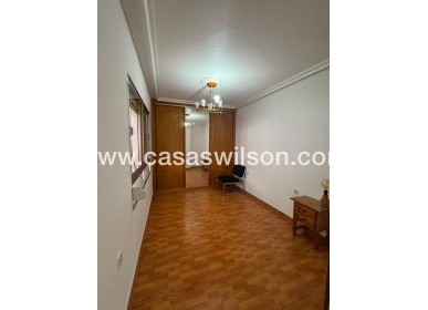 Venta - Apartamento - Torrevieja - Zona Los Frutales