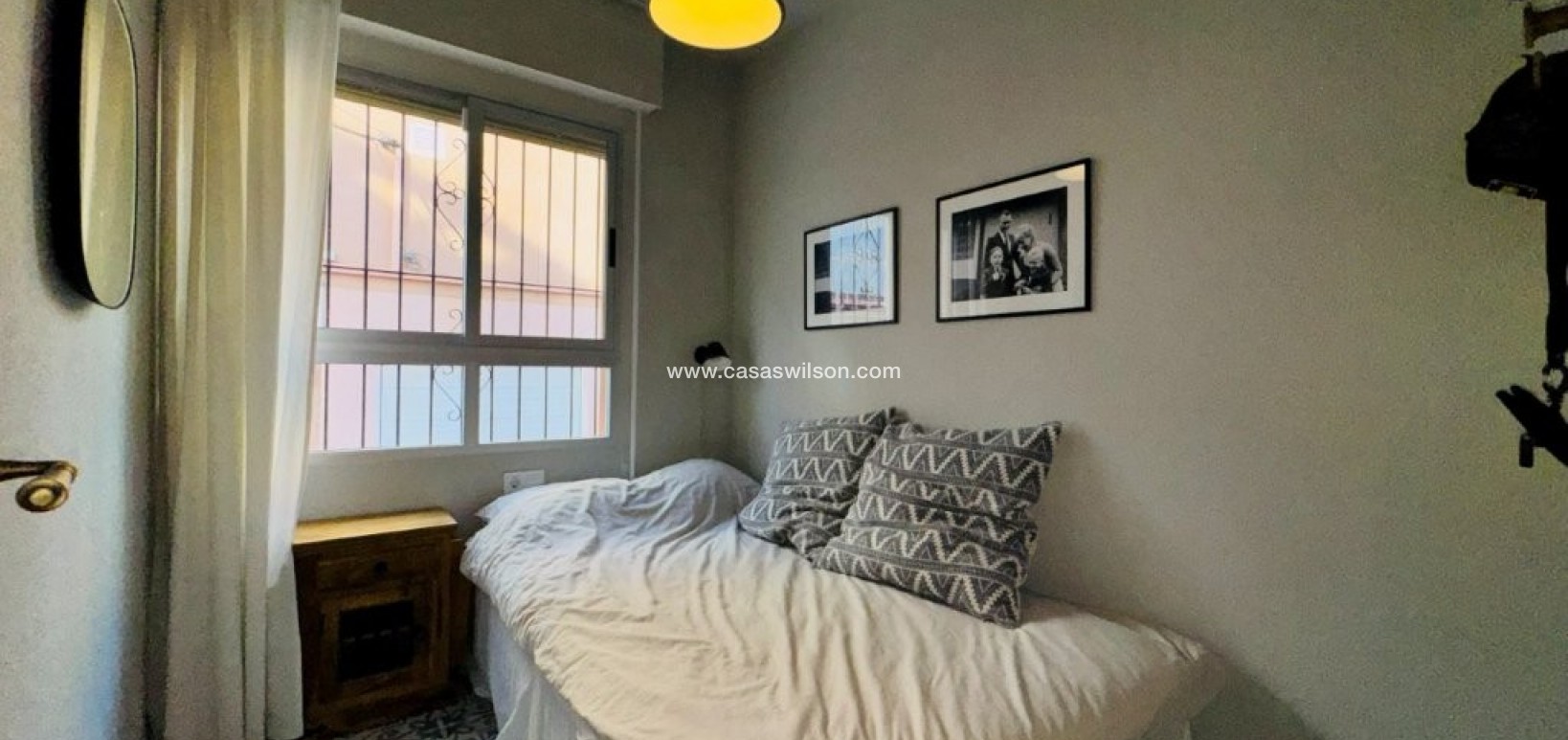 Sale - Apartment - La Mata - Costa Blanca