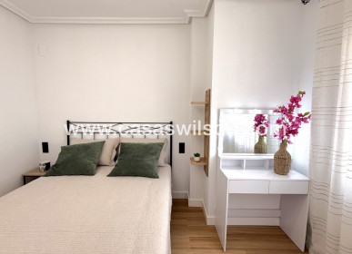 Sale - Apartment - Torrevieja - Costa Blanca