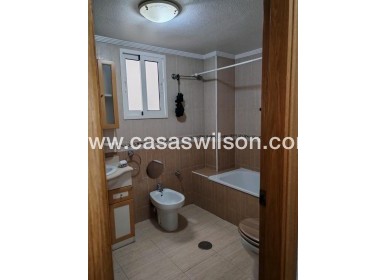 Sale - Apartment - Torrevieja - Centro