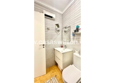 Sale - Appartement - Torrevieja - Estacion De Autobuses