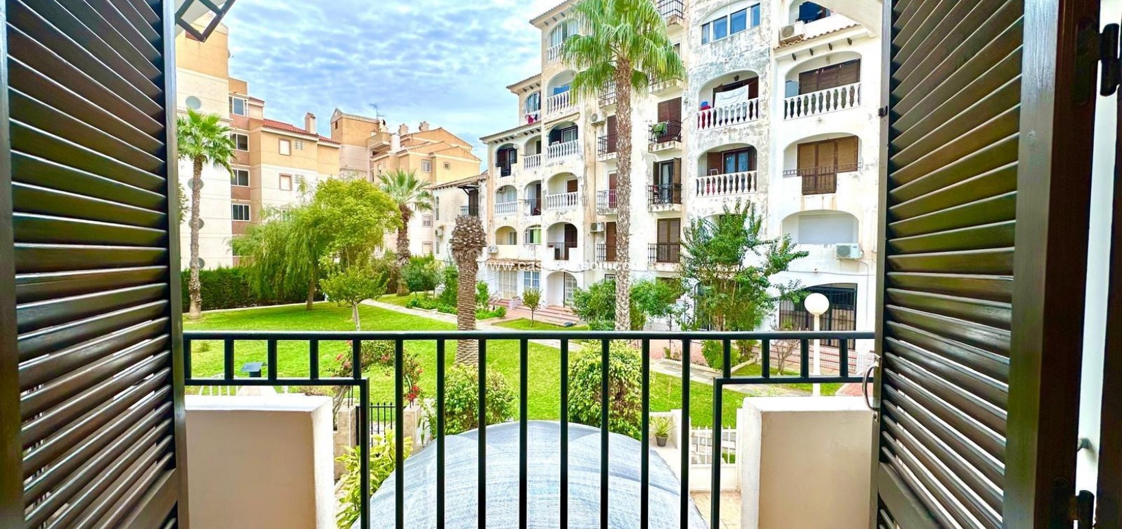 Sale - Appartement - Torrevieja - Estacion De Autobuses