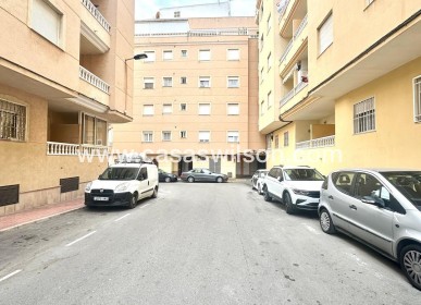 Sale - Apartment - Torrevieja - Centro