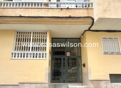 Sale - Apartment - Torrevieja - Centro