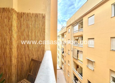 Sale - Apartment - Torrevieja - Centro