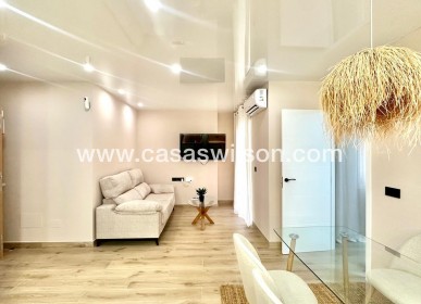Sale - Apartment - Torrevieja - Centro