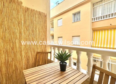 Sale - Apartment - Torrevieja - Centro