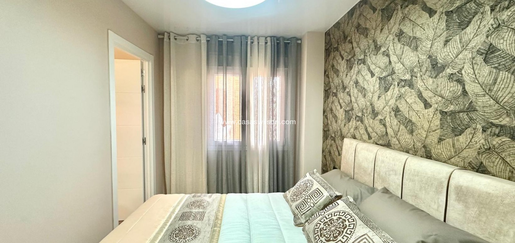 Sale - Apartment - Torrevieja - Centro