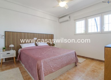 Sale - Apartment - Torrevieja - Punta prima