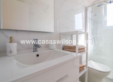 Sale - Apartment - Torrevieja - Punta prima